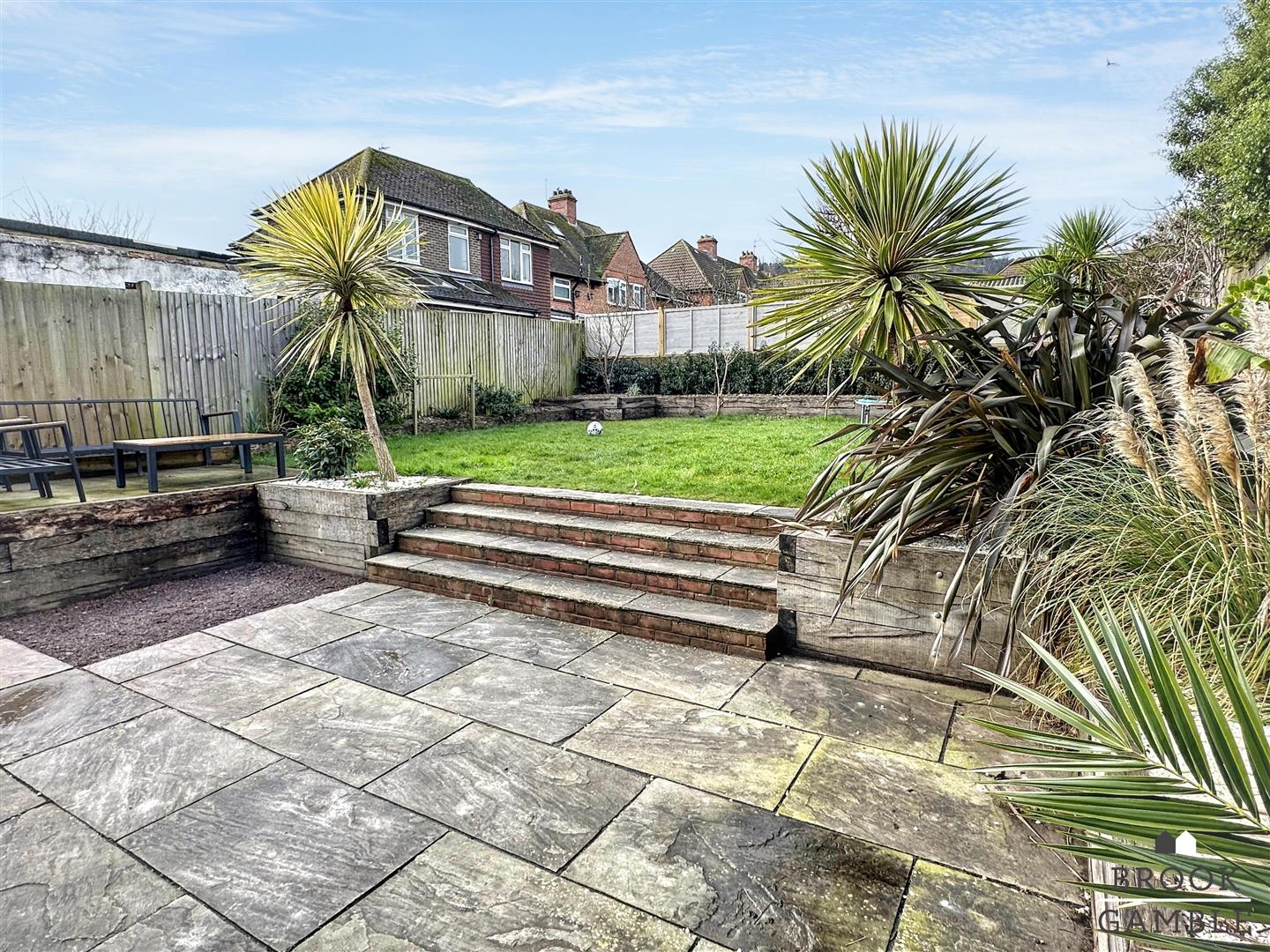 3 Bedroom House. Victoria Drive in Eastbourne,  25